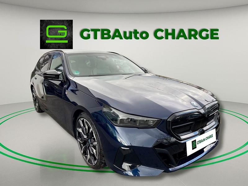 Azul Usado 2024 BMW i5 M Sport Sedan | € 79.750 (Super Preço) - Imagem 1/4