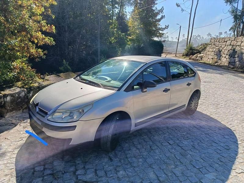 Usado 2006 Citroën C4 Sedan | € 2.500 (Preço justo) - Imagem 1/4