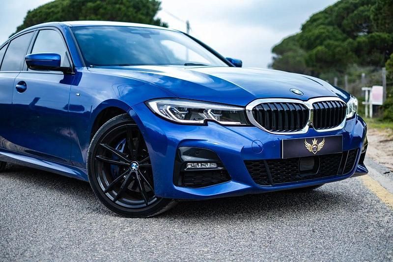 Usado BMW 330 252 HP (185 kW) 2018 Azul Sedan