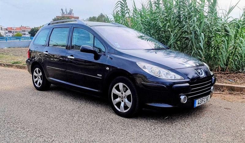 Usado 2008 Peugeot 307 Carrinha | € 3.500 (Bom preço) - Imagem 1/4