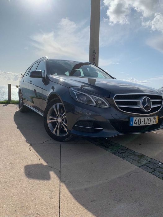 Usado 2013 Mercedes E300 Avantgarde Sedan | € 14.000 (Bom preço) - Imagem 1/4