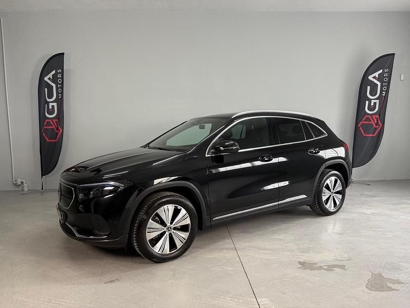 Preto Usado 2021 Mercedes EQA250 SUV | € 30.900 (Bom preço) - Imagem 1/4