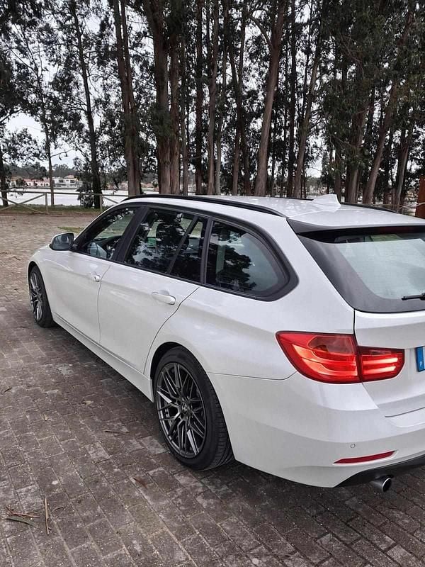 Usado BMW 320 163 HP (119 kW) 2014 Branco Carrinha