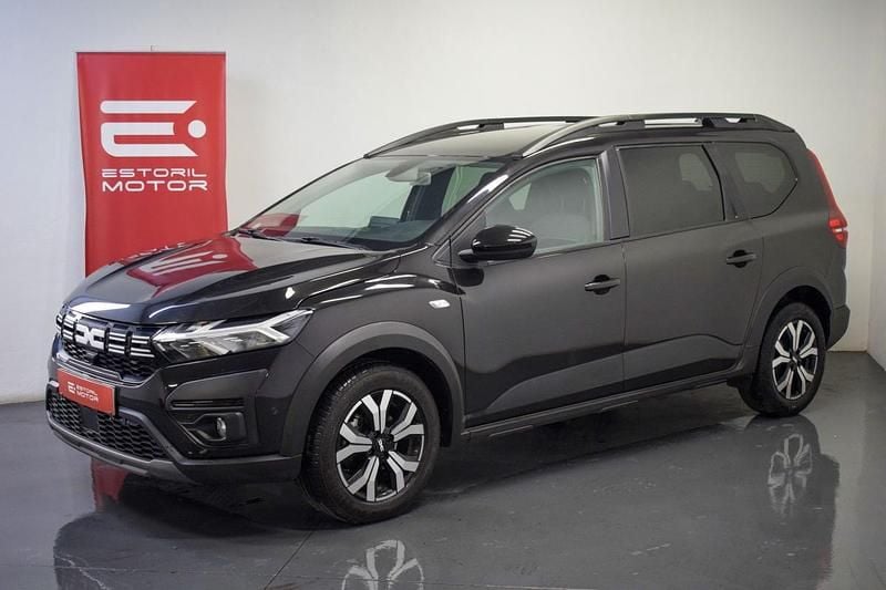 Usado Dacia Jogger Essentiel 110 HP (80 kW) 2024 Preto Monovolume