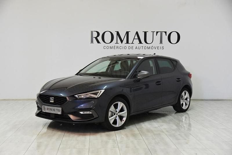 Cinza Usado 2021 Seat Leon FR | € 21.400 (Preço justo) - Imagem 1/4