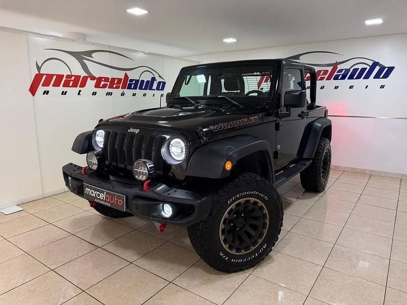 Usado Jeep Wrangler Sport 200 HP (147 kW) 2011 Preto SUV