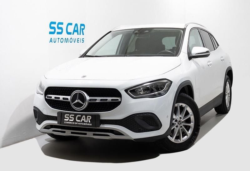 Branco Usado 2022 Mercedes GLA250 Progressive SUV | € 31.490 (Super Preço) - Imagem 1/4