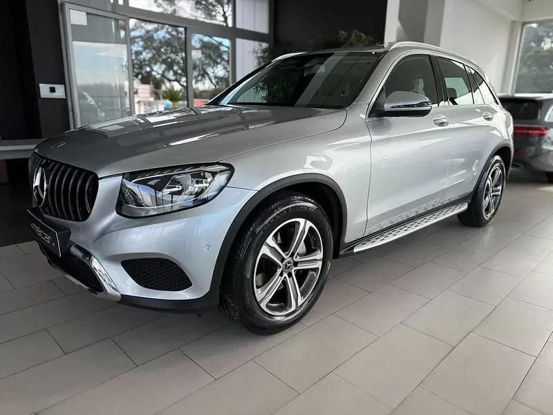 Prateado Usado 2017 Mercedes GLC250 SUV | € 33.990 (Bom preço) - Imagem 1/4