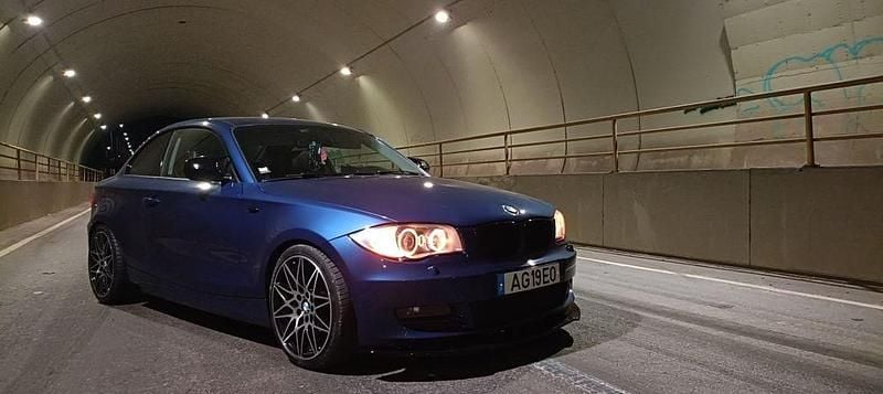 Usado 2010 BMW 118 Citadino | € 12.000 (Caro) - Imagem 1/4