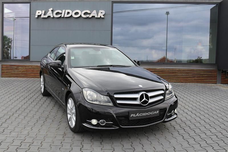 Preto Usado 2012 Mercedes C250 Coupé | € 16.900 (Preço elevado) - Imagem 1/4