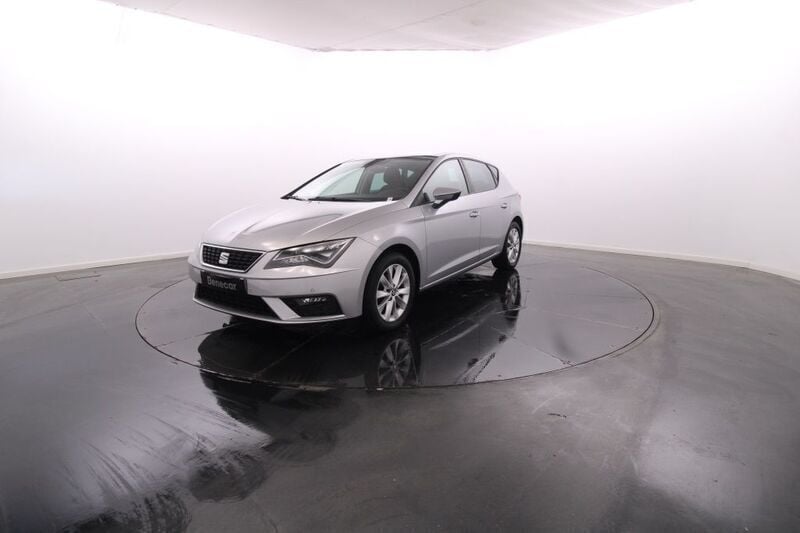 Cinzento Usado 2020 Seat Leon | € 19.250 (Preço justo) - Imagem 1/4