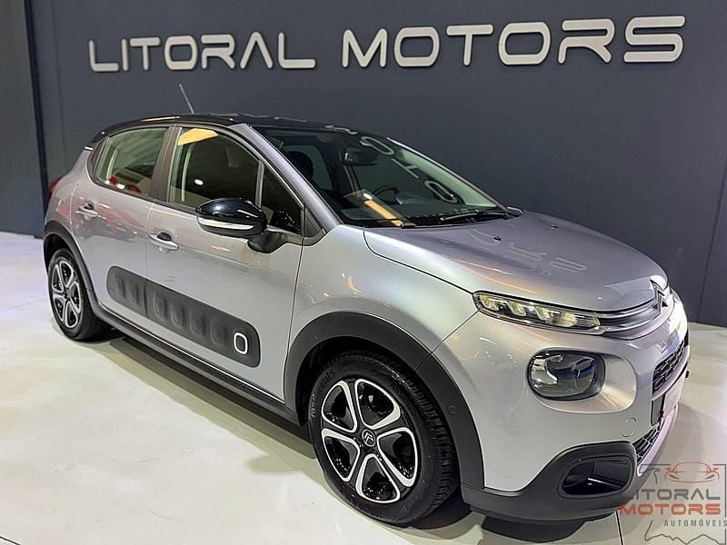 Cinza Usado 2020 Citroën C3 PureTech Citadino | € 13.500 (Bom preço) - Imagem 1/3
