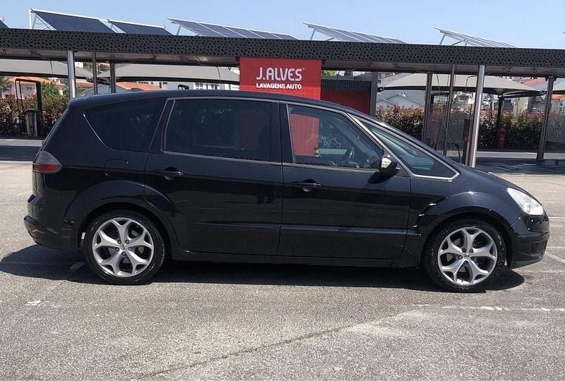 Usado 2006 Ford S-MAX Monovolume | € 7.000 - Imagem 1/4