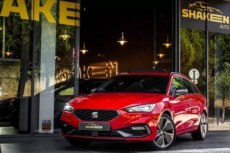Vermelho Usado 2021 Seat Leon ST FR Carrinha | € 24.990 (Preço justo) - Imagem 1/4