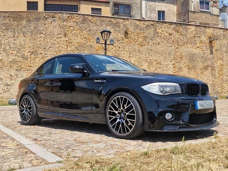 Usado 2012 BMW 118 Citadino | € 14.500 (Preço elevado) - Imagem 1/4
