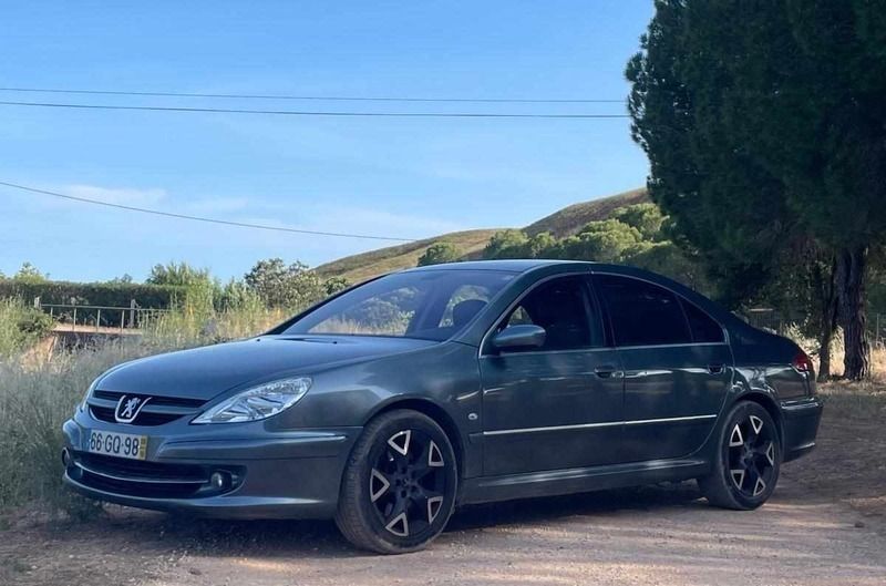 Azul Usado 2008 Peugeot 607 Sedan | € 3.750 - Imagem 1/4