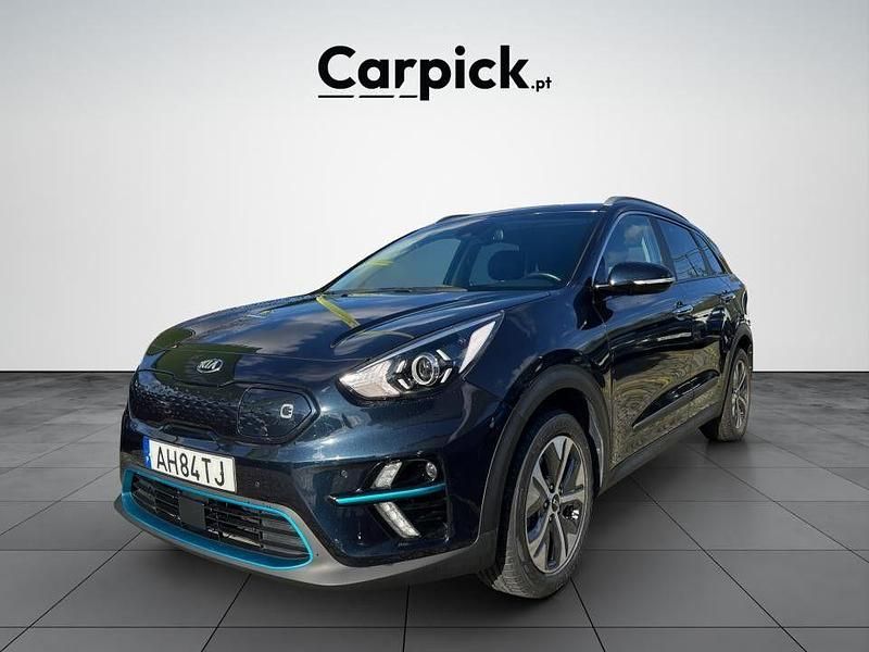 Preto Usado 2021 Kia e-Niro SUV | € 19.900 (Preço justo) - Imagem 1/4
