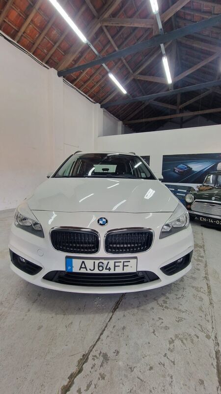 Branco Usado 2018 BMW 216 Gran Tourer Advantage Monovolume | € 12.990 (Bom preço) - Imagem 1/4