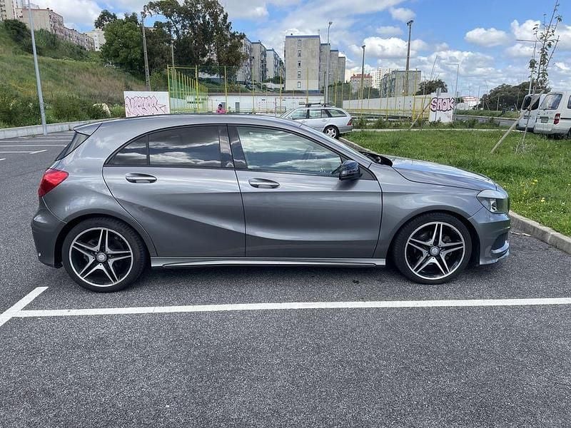 Usado 2013 Mercedes A180 AMG Sedan | € 11.500 (Super Preço) - Imagem 1/4