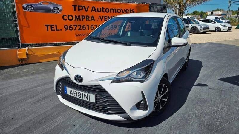 Branco Usado 2020 Toyota Yaris Comfort | € 13.950 - Imagem 1/4