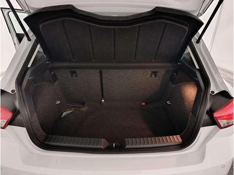 Usado Seat Ibiza Style 95 HP (69 kW) 2023 Branco Citadino