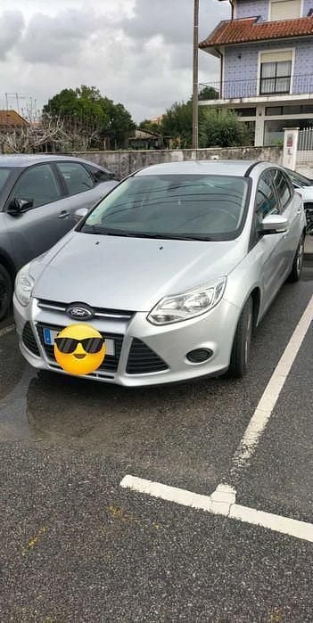 Usado 2013 Ford Focus Sedan | € 5.500 (Super Preço) - Imagem 1/4