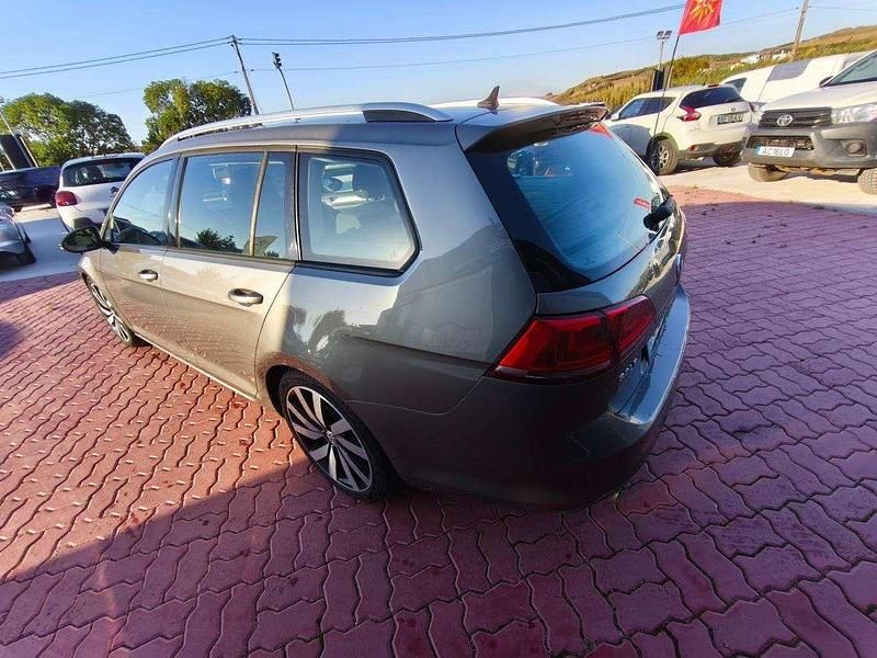 Cinzento Usado 2015 VW Golf VII | € 8.990 (Preço justo) - Imagem 1/4