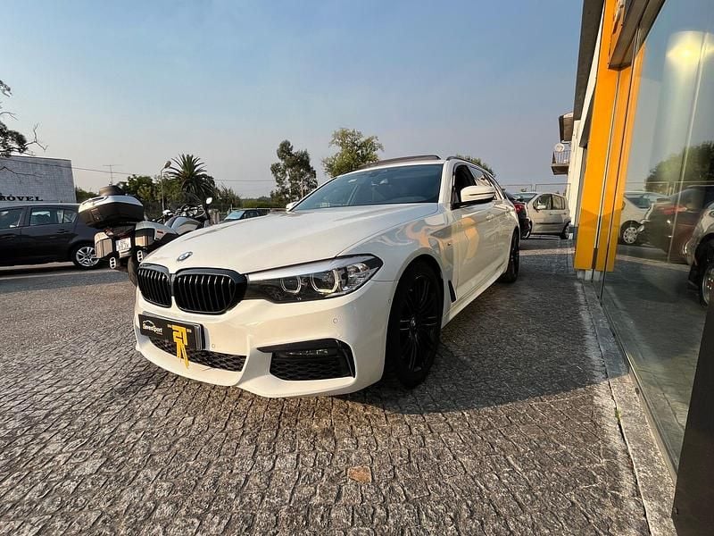 Branco Usado 2018 BMW 520 Carrinha | € 28.250 (Caro) - Imagem 1/4