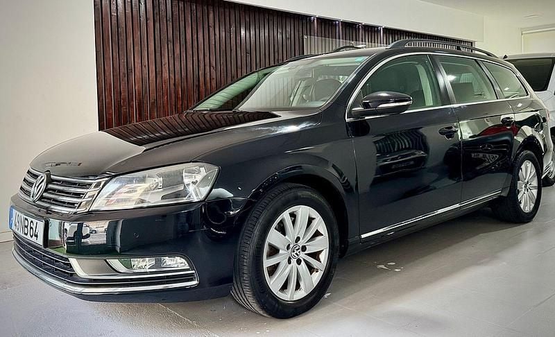 Azul Usado 2012 VW Passat Carrinha | € 9.990 (Bom preço) - Imagem 1/4
