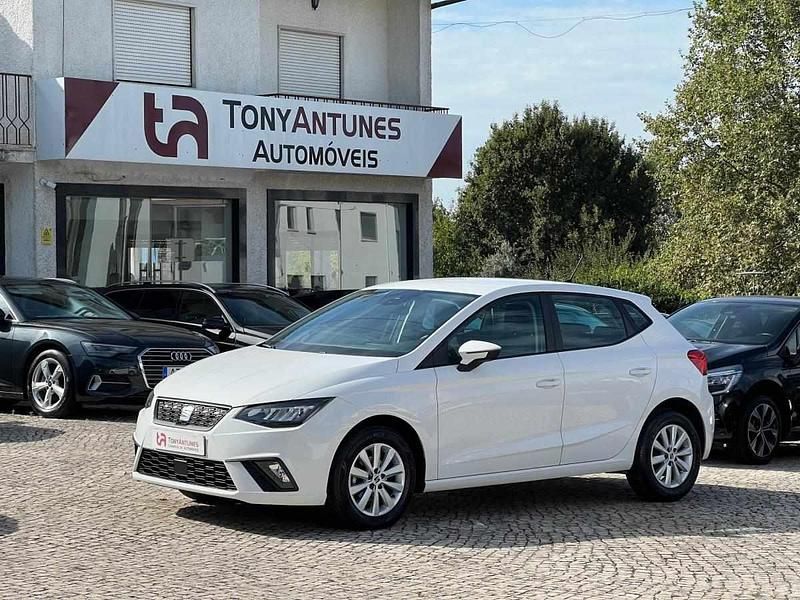 Branco Usado 2023 Seat Ibiza | € 15.500 (Preço justo) - Imagem 1/4