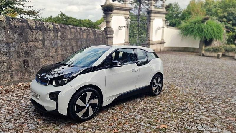 Usado 2018 BMW i3 Citadino | € 14.999 - Imagem 1/4
