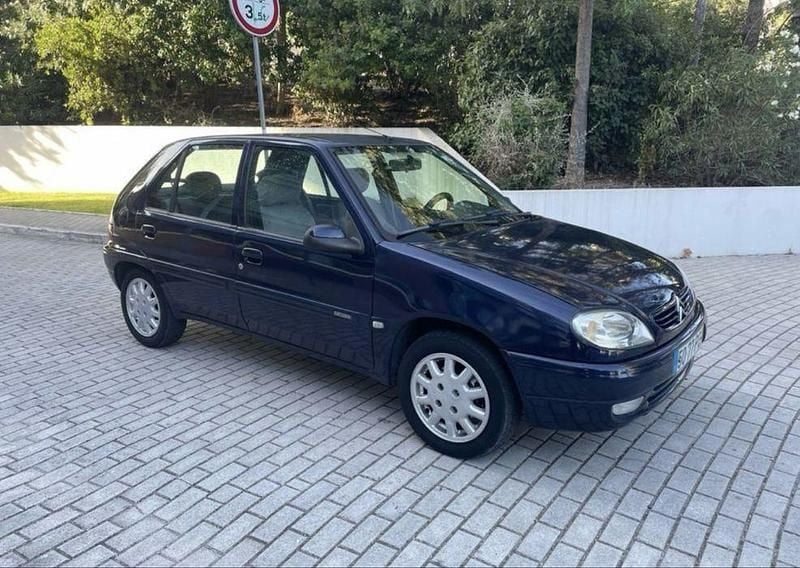 Usado 2000 Citroën Saxo Exclusive Citadino | € 1.450 - Imagem 1/4