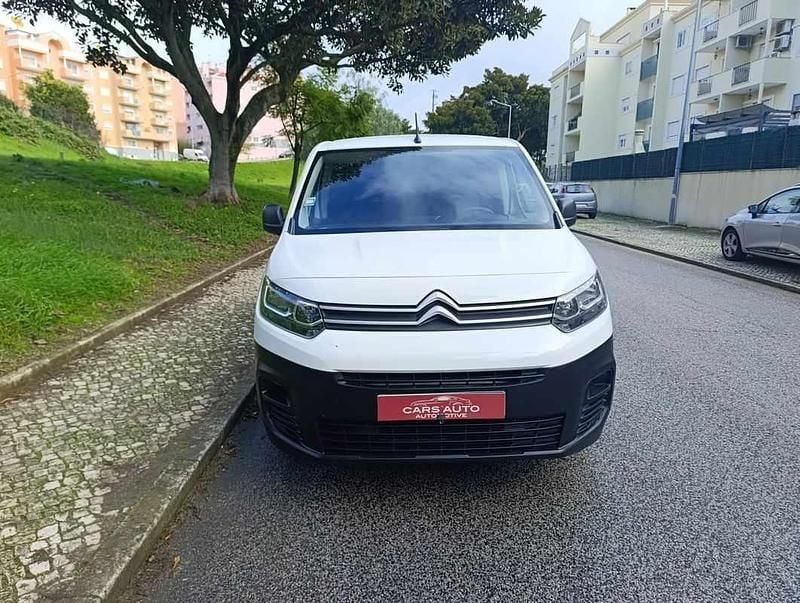 Usado Citroën Berlingo 102 HP (75 kW) 2021 Branco Monovolume