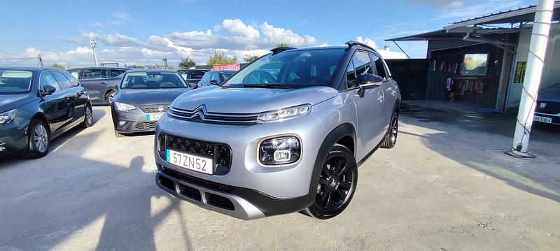 Cinza Usado 2019 Citroën C3 Shine SUV | € 14.750 (Caro) - Imagem 1/4