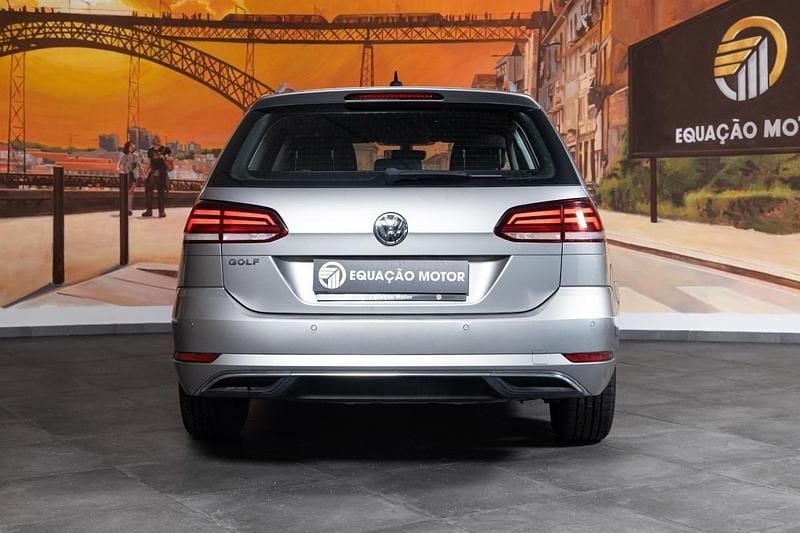 Usado VW Golf VII 110 HP (80 kW) 2018 Outro Carrinha