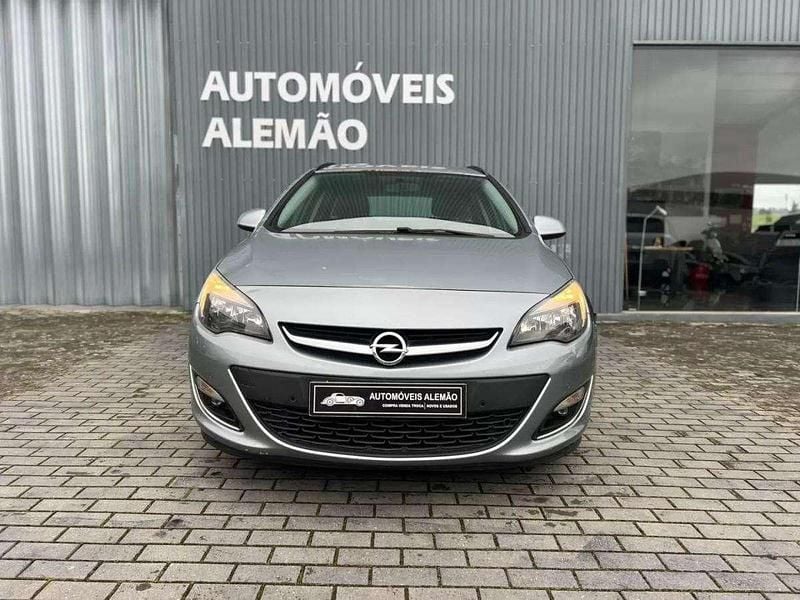 Usado Opel Astra Selection 95 HP (69 kW) 2013 Cinza Carrinha