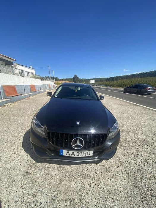 Usado 2015 Mercedes C200 | € 18.000 (Bom preço) - Imagem 1/4