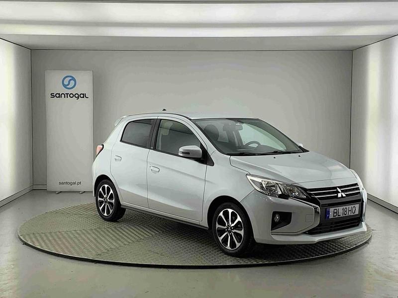 Usado Mitsubishi Space Star Edition 71 HP (52 kW) 2024 Branco Citadino