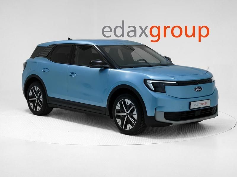 Azul Usado 2024 Ford Explorer Extended Range SUV | € 42.990 - Imagem 1/4