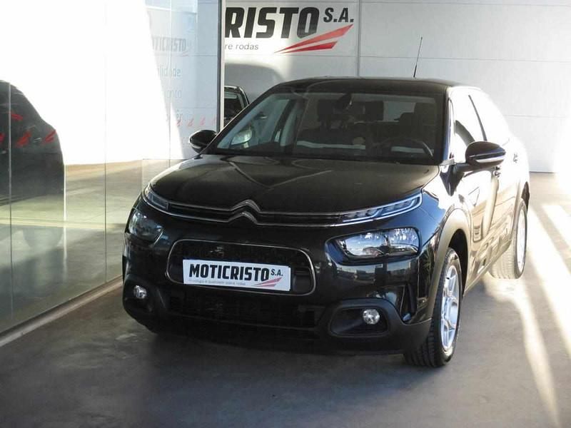 Usado Citroën C4 Cactus 102 HP (75 kW) 2019 Cinzento Citadino