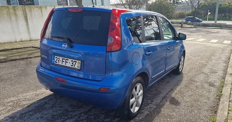 Usado Nissan Note 100 HP (73 kW) 2008 Citadino
