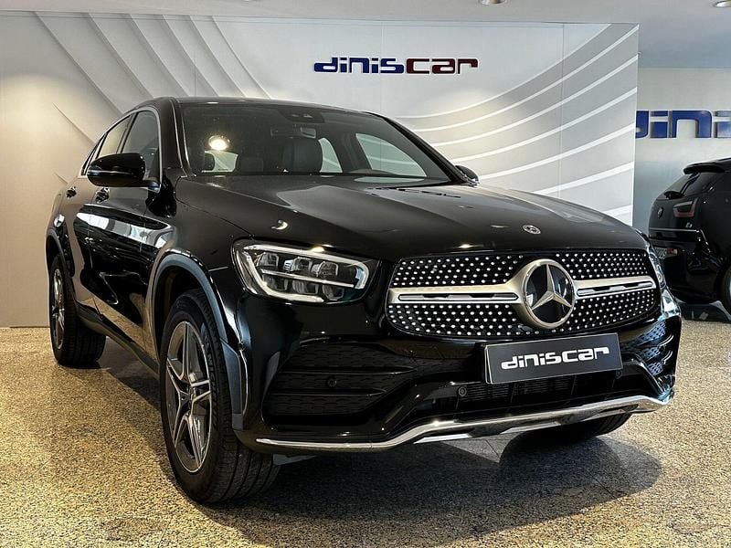 Preto Usado 2022 Mercedes GLC300 AMG line Coupé | € 53.900 (Preço justo) - Imagem 1/4