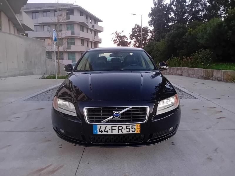 Usado Volvo S80 Summum 136 HP (100 kW) 2008 Preto Sedan
