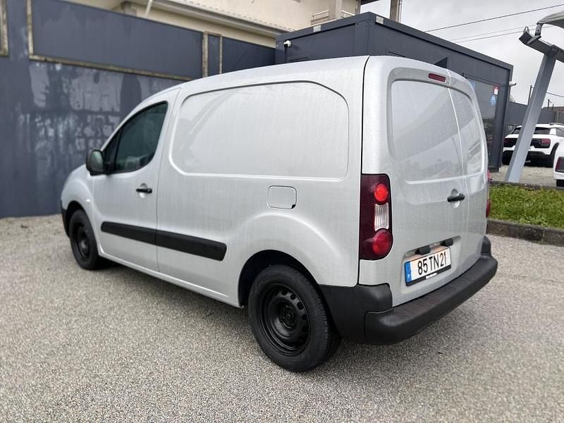 Usado Citroën Berlingo 75 HP (55 kW) 2015 Cinzento Monovolume