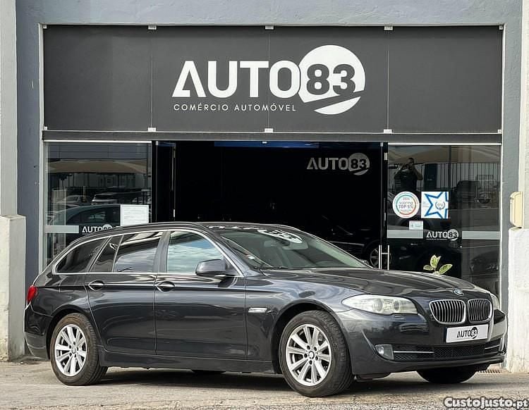 Cinza Usado 2012 BMW 520 Carrinha | € 12.990 (Preço justo) - Imagem 1/1