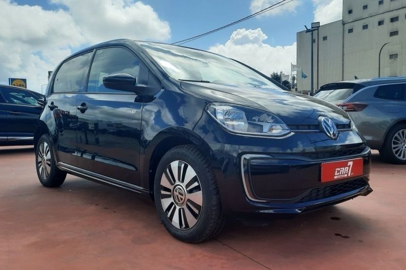 Preto Usado 2018 VW e-up! Citadino | € 16.000 - Imagem 1/4