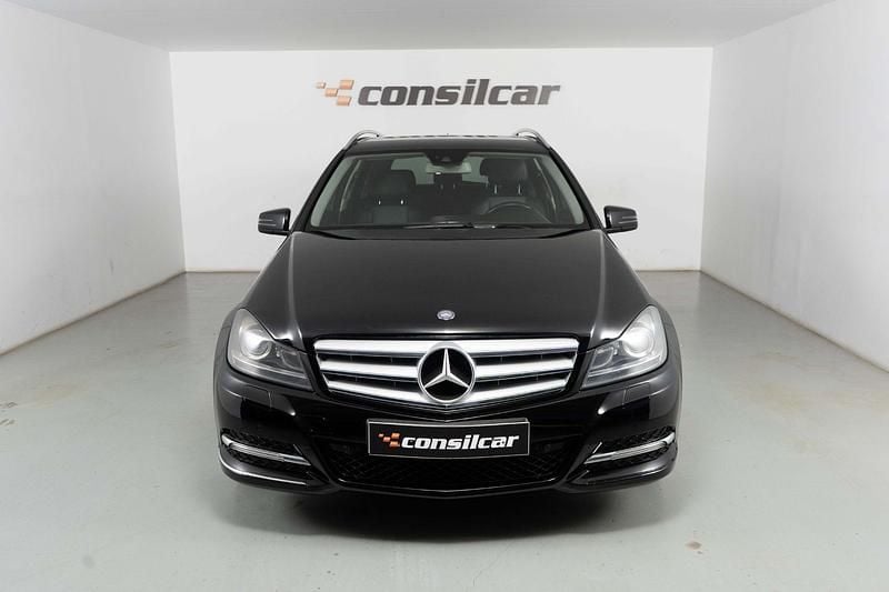 Preto Usado 2011 Mercedes C250 Avantgarde Carrinha | € 13.980 (Preço justo) - Imagem 1/4