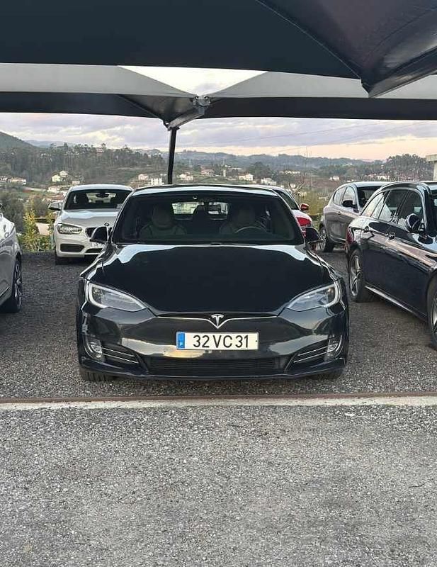 Usado Tesla Model S 450 kW (613 HP) 2018 Preto Citadino