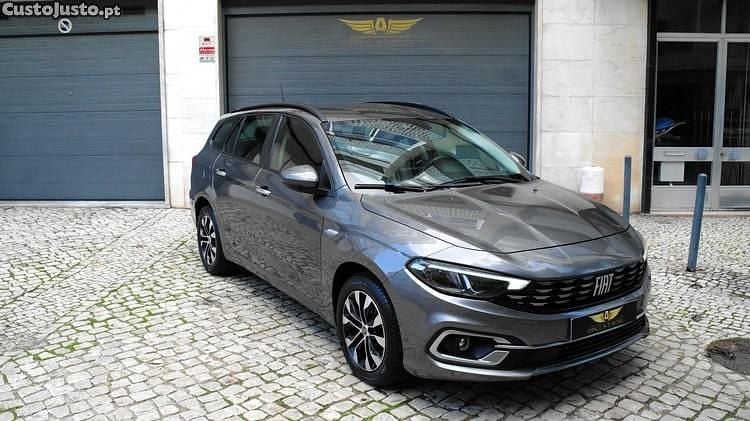 Cinza Usado 2022 Fiat Tipo Carrinha | € 13.990 (Bom preço) - Imagem 1/1