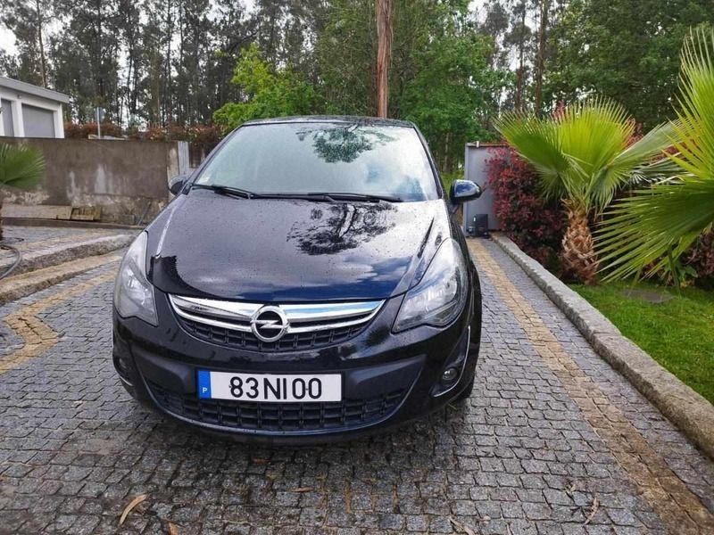 Preto Usado 2012 Opel Corsa Citadino | € 5.140 (Bom preço) - Imagem 1/4
